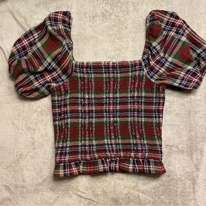 American Eagle crop top with puff sleeve